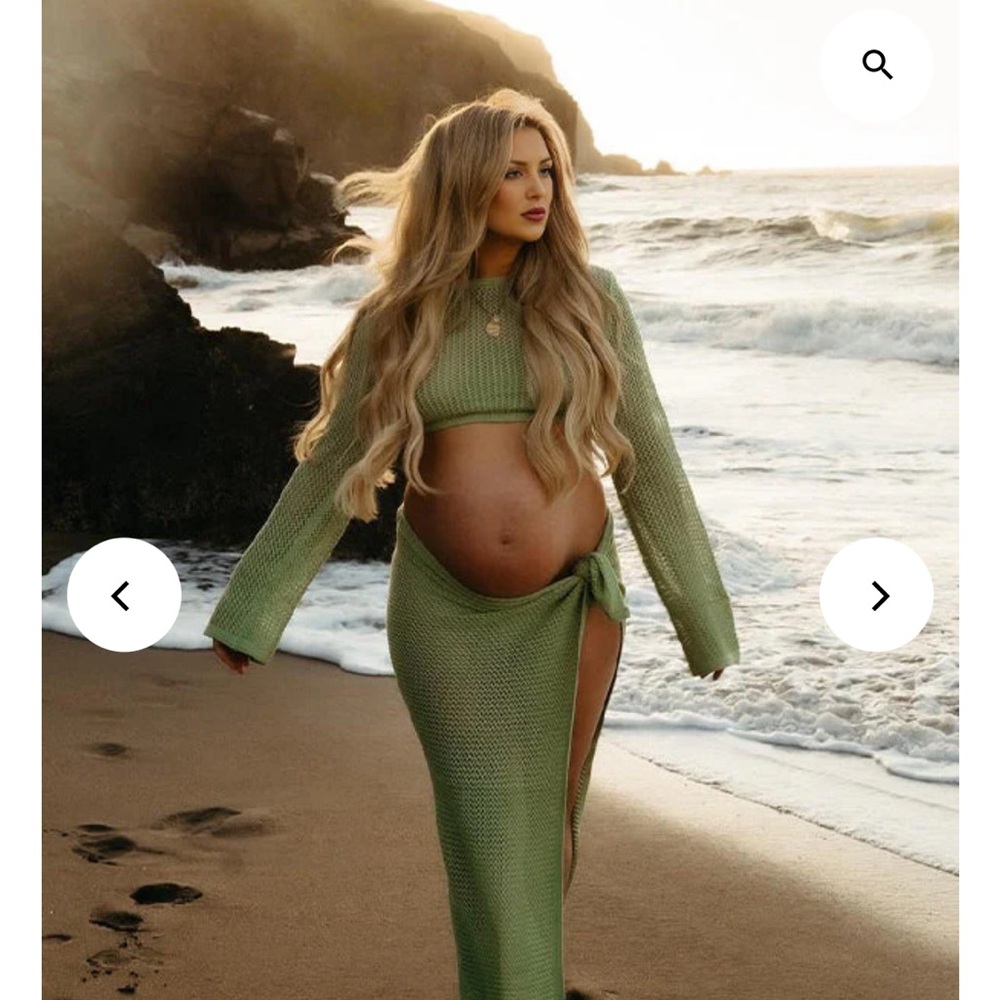 Green Knit Two-Piece Swim Coverup Set - Long Sleeve Crop Top & Skirt